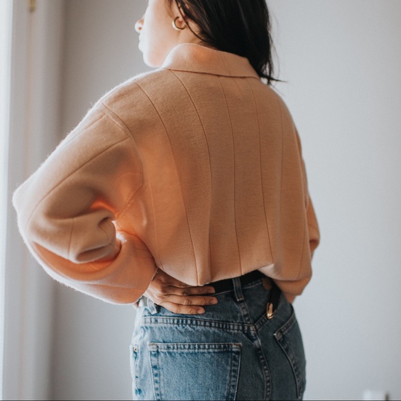 Vintage Liz Claiborne Light Peach Sweater - Picture 6 of 7